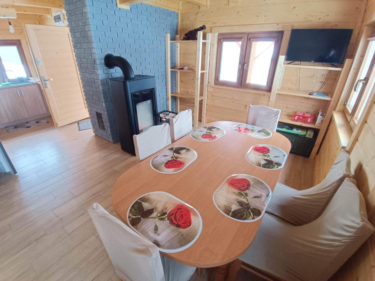 Domek W Swiatkowej Krempna Luaran gambar